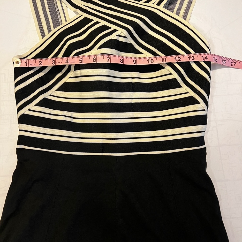 EUC ANTHROPOLOGIE Maeve Crosswise Fit & Flare Dress - Picture 6 of 10